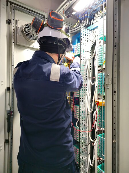 Proiectare si executie instalatii electrice High Efficiency SRL